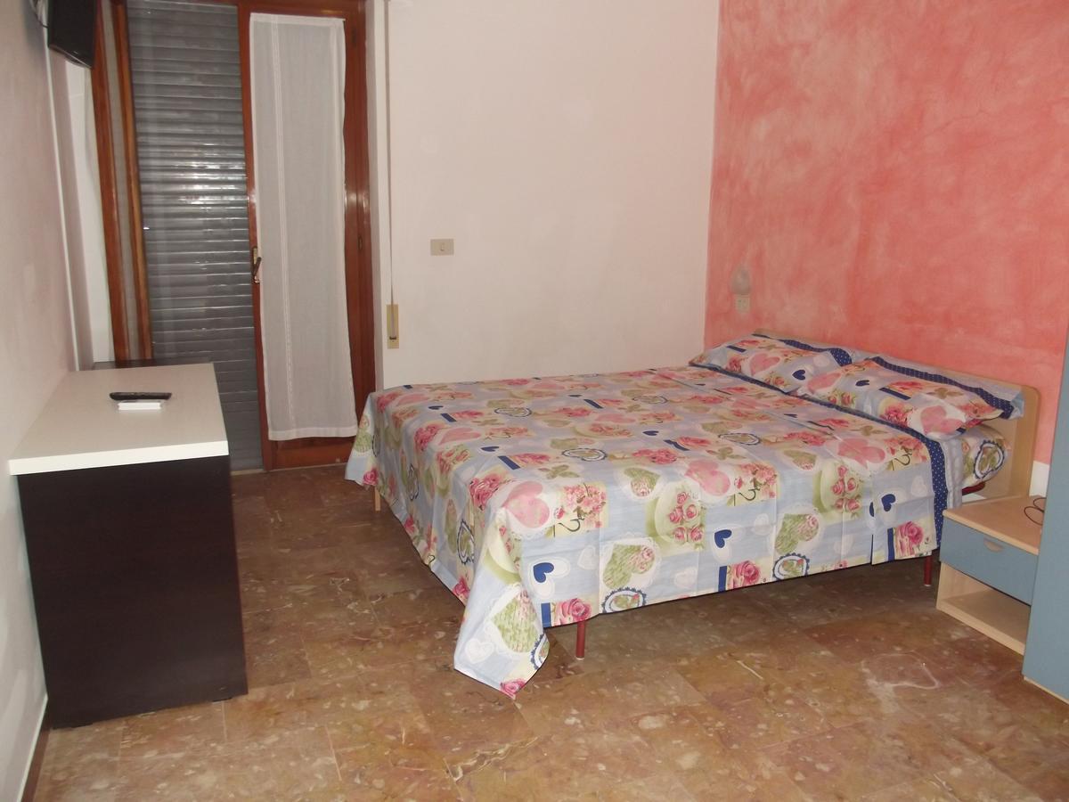 بينيتو Hotel Sabbia D'Oro المظهر الخارجي الصورة